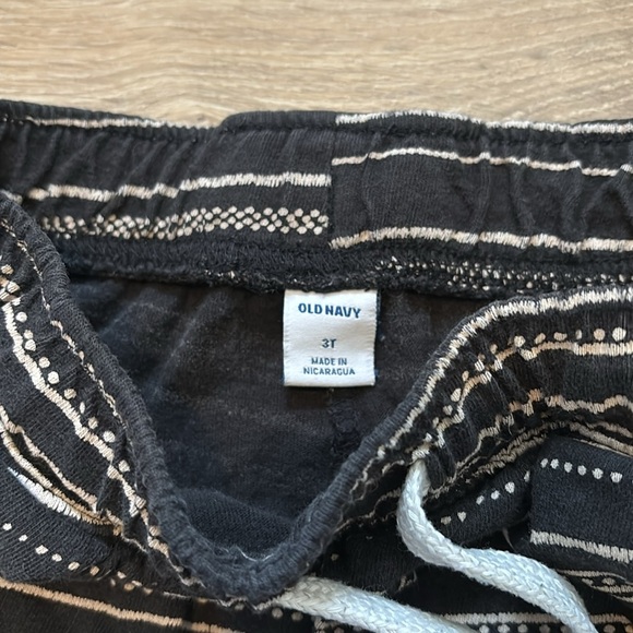 Boys Aztec Shorts - Picture 3 of 4